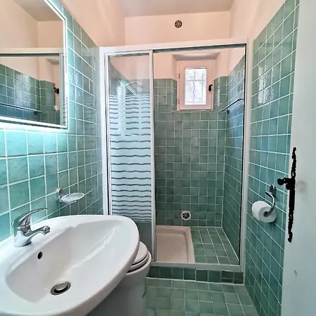 Accueillante Avec Piscine A 빌라 라크루아발메르